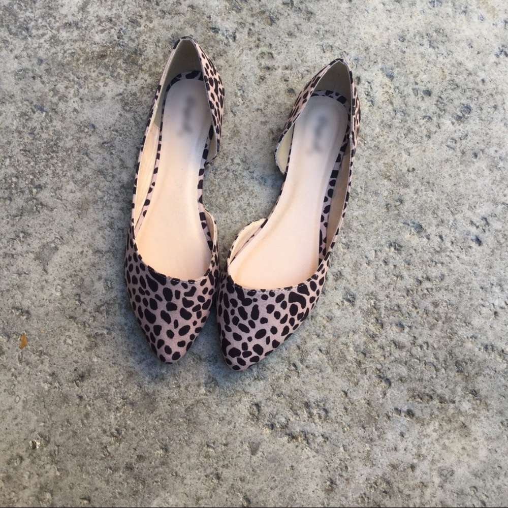1 LEFT SALE‼️Leopard Flats - Picture 5 of 5